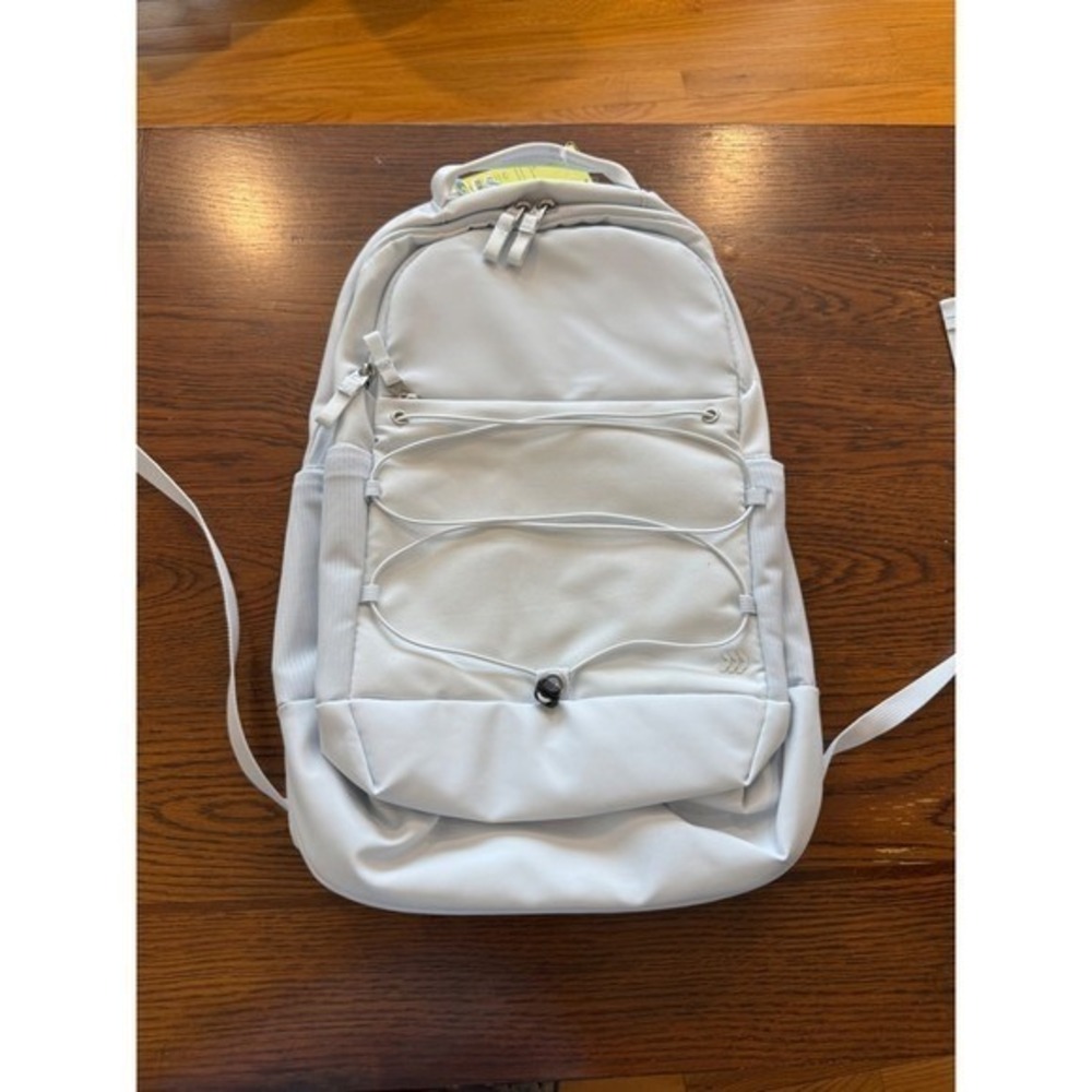 NWT All in Motion Sporty Backpack - Light Gray laptop sleeve Sporty Commuter bag - Picture 2 of 6
